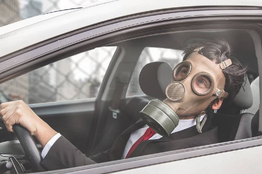 удаление запаха из автомобиля