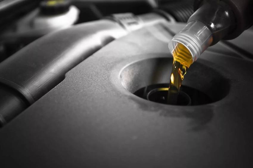 Замена масло в двигателе